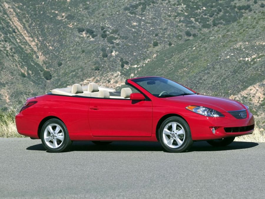  Toyota Camry Solara Convertible 2004 года  (фото 18 из 27)